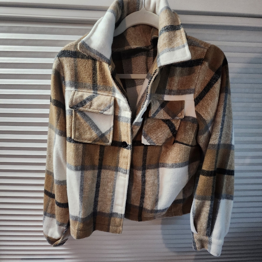 Plaid cropped sweater